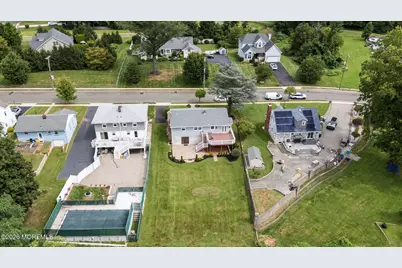 16 Jackson Terrace, Freehold, NJ 07728 - Photo 48