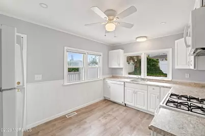 42 Center Avenue, Leonardo, NJ 07737 - Photo 12