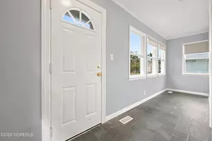 42 Center Ave, Leonardo, NJ 07737 - Photo 2