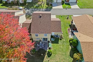 376 Stirling Dr, Monroe Township, NJ 08831 - Photo 34