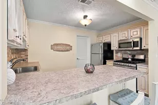 3 Nashville Ct, Tinton Falls, NJ 07712 - Photo 16