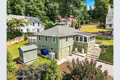 45 Mountainside Avenue, Atlantic Highlands, NJ 07716 - Photo 4