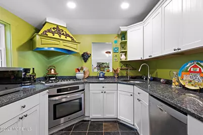 45 Mountainside Avenue, Atlantic Highlands, NJ 07716 - Photo 12