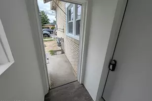 121 Kossuth St, Franklin Township, NJ 08873 - Photo 18
