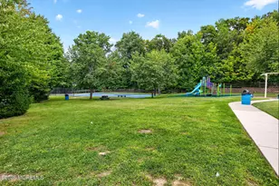422 Aynsley Ct, Morganville, NJ 07751 - Photo 38