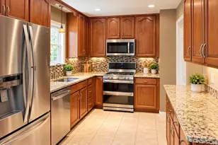 28 Woodside Dr, Howell Township, NJ 07731 - Photo 2