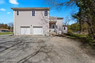 1042 Maxim Southard Rd, Howell Township, NJ 07731 - Photo 42