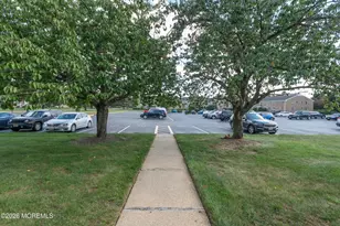 90 Stonehurst Blvd, Freehold, NJ 07728 - Photo 4