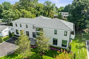 889 Red Oaks Dr, Long Branch, NJ 07740 - Photo 6