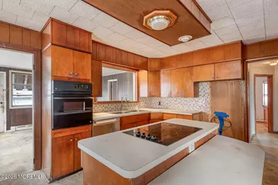 303 Cedar Avenue, Manasquan, NJ 08736 - Photo 12