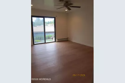 23 Danbury Court, Red Bank, NJ 07701 - Photo 10