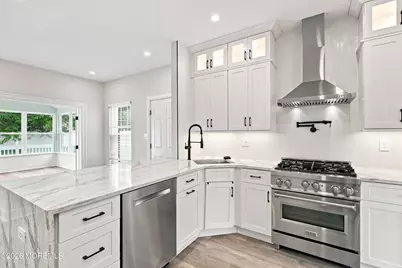 39 Violet Circle, Howell Township, NJ 07731 - Photo 14
