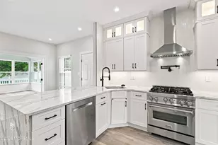 39 Violet Cir, Howell Township, NJ 07731 - Photo 14