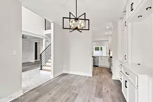 39 Violet Cir, Howell Township, NJ 07731 - Photo 12