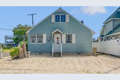 1 Tudor Avenue, Pine Beach, NJ 08741 - Photo 6