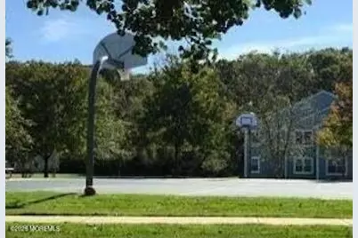 1077 Roseberry Court, Morganville, NJ 07751 - Photo 24