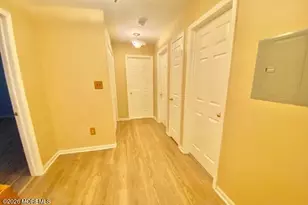 1077 Roseberry Ct, Morganville, NJ 07751 - Photo 18