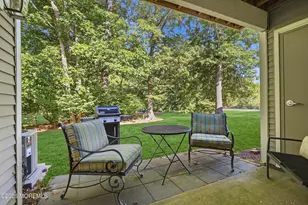 7 Dressage Ct, Tinton Falls, NJ 07753 - Photo 4