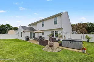 27 Silverbrooke Cir, Howell Township, NJ 07731 - Photo 26