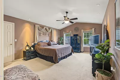 27 Silverbrooke Circle, Howell Township, NJ 07731 - Photo 18