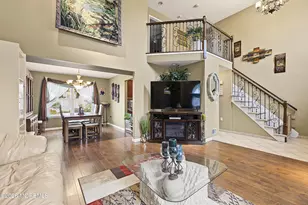 27 Silverbrooke Cir, Howell Township, NJ 07731 - Photo 6