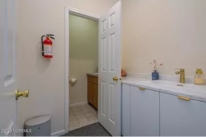 935 Nj-34, Matawan, NJ 07747 - Photo 8