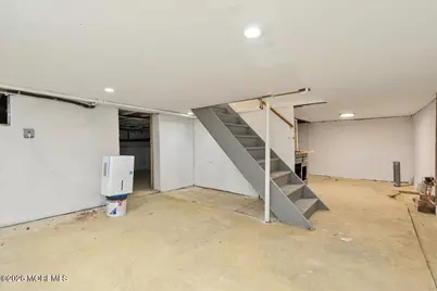 179 Wall Street, West Long Branch, NJ 07764 - Photo 30