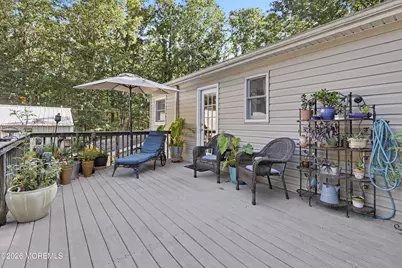 347 E Millstream Road, Cream Ridge, NJ 08514 - Photo 28