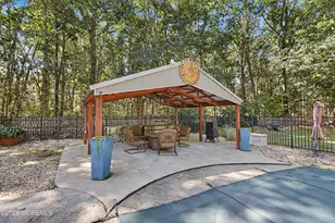 347 E Millstream Rd, Cream Ridge, NJ 08514 - Photo 98