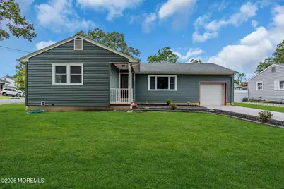 652 Berkeley Avenue, Beachwood, NJ 08722 - Photo 4