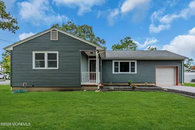 652 Berkeley Avenue, Beachwood, NJ 08722 - Photo 1