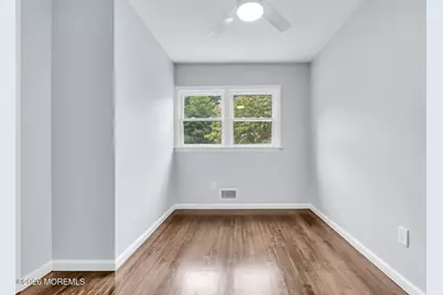 652 Berkeley Avenue, Beachwood, NJ 08722 - Photo 36