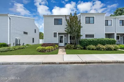 6 Beverly Court, Tinton Falls, NJ 07724 - Photo 2