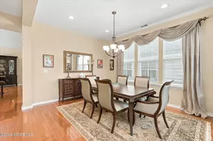 26 Pond View Cir, Barnegat, NJ 08005 - Photo 10