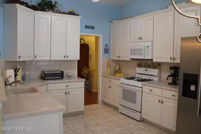 4 Summerlawn Drive, Lakewood, NJ 08701 - Photo 12