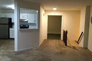 401 Yorkshire Pl, Morganville, NJ 07751 - Photo 12