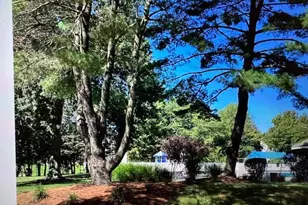 401 Yorkshire Pl, Morganville, NJ 07751 - Photo 26