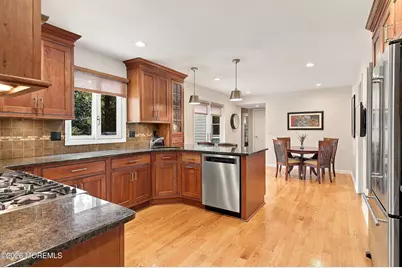 41 Hillyer Circle, Middletown, NJ 07748 - Photo 16