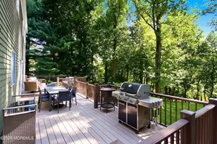 41 Hillyer Cir, Middletown, NJ 07748 - Photo 46