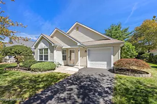 9 Skylark Ln, Lakewood, NJ 08701 - Photo 6