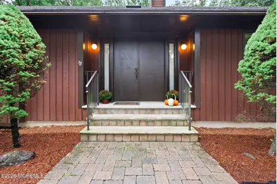 39 Brandywine Way, Middletown, NJ 07748 - Photo 4