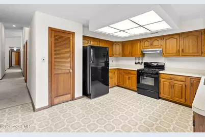 39 Brandywine Way, Middletown, NJ 07748 - Photo 18