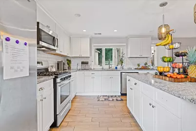 [Address not provided], Aberdeen Township, NJ 07721 - Photo 14