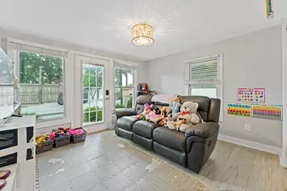 [Address not provided], Aberdeen Township, NJ 07721 - Photo 22