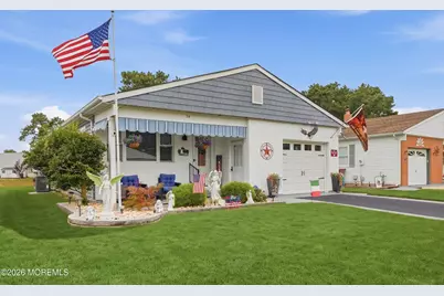 39 Chesterfield Lane, Toms River Township, NJ 08757 - Photo 4