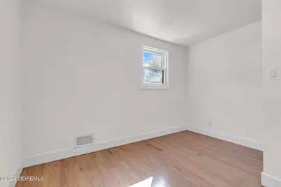 61 Barkalow Avenue, Freehold, NJ 07728 - Photo 30