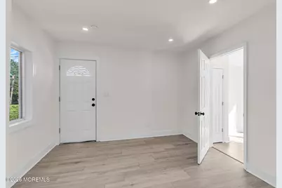 61 Barkalow Avenue, Freehold, NJ 07728 - Photo 22