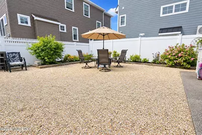84 Grand Central Avenue #3, Lavallette, NJ 08735 - Photo 4