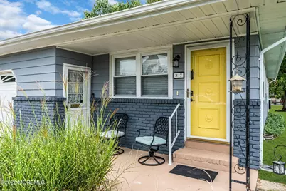 37 Scarborough Place, Toms River Township, NJ 08757 - Photo 4