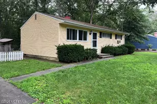 25 Murdock Pl, Jackson, NJ 08527 - Photo 2